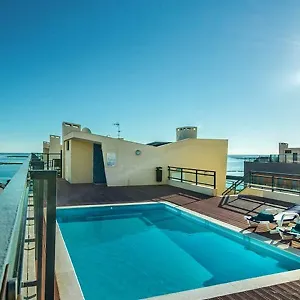Pilot House - Village Marina Apartment